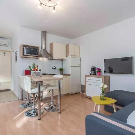 In - Istrien 42535 Apartament Poreč