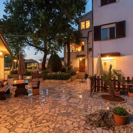 Apartament In - Istrien 42535 Poreč