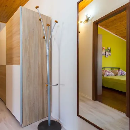 In - Istrien 42535 Apartment *
