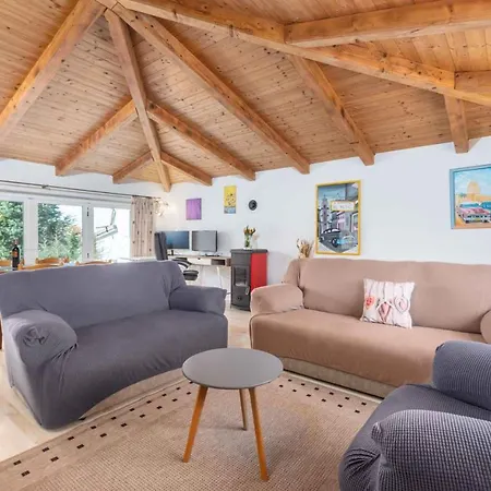 In - Istrien 42535 Appartamento Porec