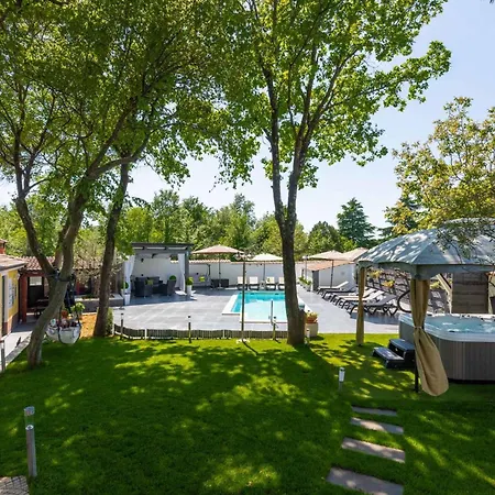 In - Istrien 42535 Appartamento Porec