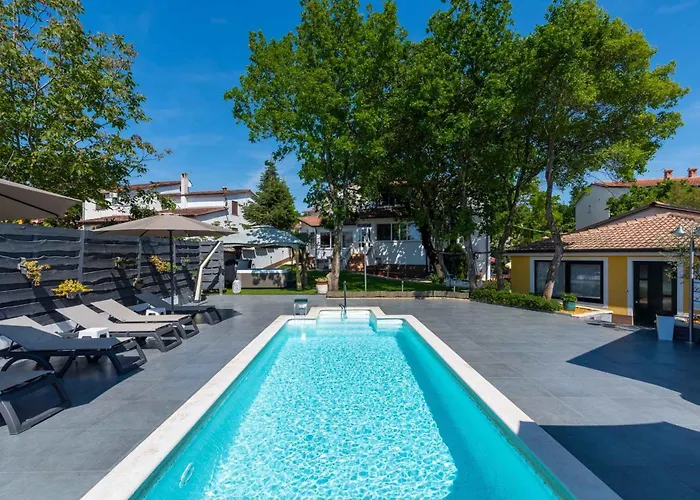 In - Istrien 42535 波雷奇